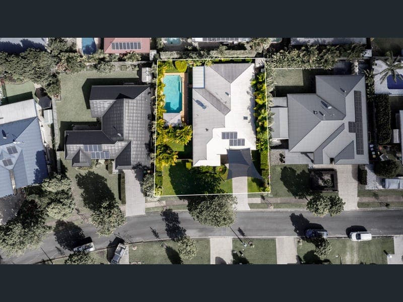 8 Red Jacket Court, Palmwoods — photo 1 of 5