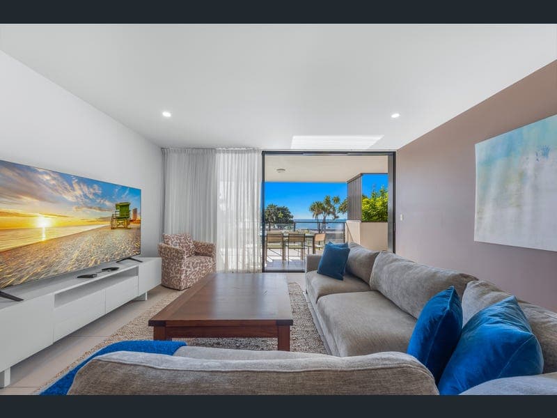 51/11 Altmann Avenue, Cannonvale — photo 1 of 5