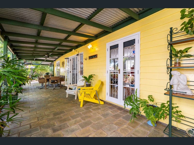 2 Tipuana Place, Fitzgibbon — photo 1 of 5