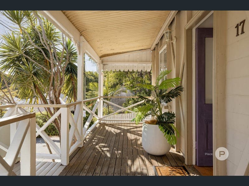 17 Eva Street, Red Hill — photo 1 of 5