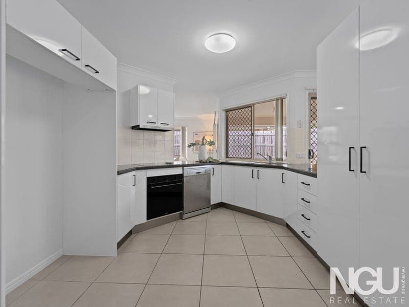 3 O'Dea Crescent, Goodna — photo 1 of 5