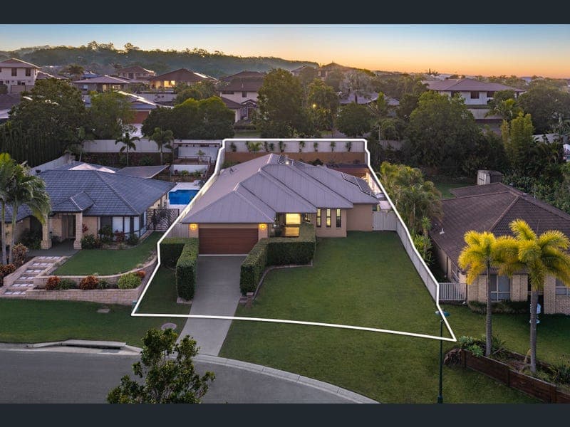 5 Possumwood Place, Reedy Creek — photo 1 of 5