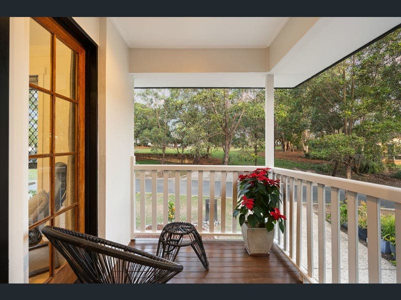 24 Booloumba Crescent, Forest Lake — photo 1 of 5
