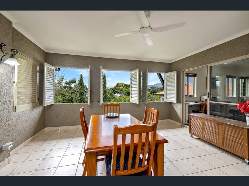 1224/2-10 Greenslopes Street, Cairns North — photo 1 of 5