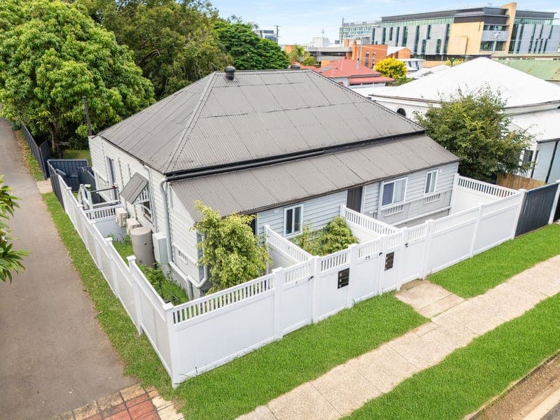 75 Roderick Street, Ipswich — photo 1 of 5