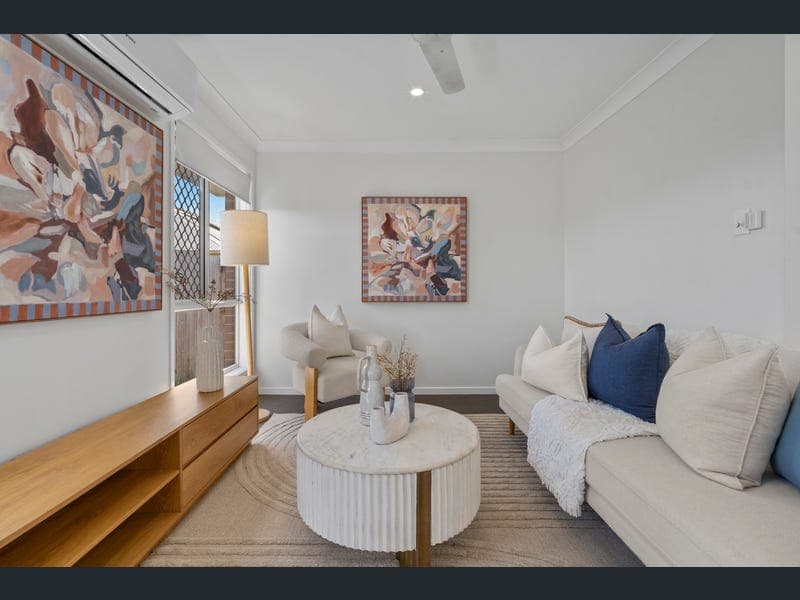 44 Hilary Street, Morayfield — photo 1 of 5