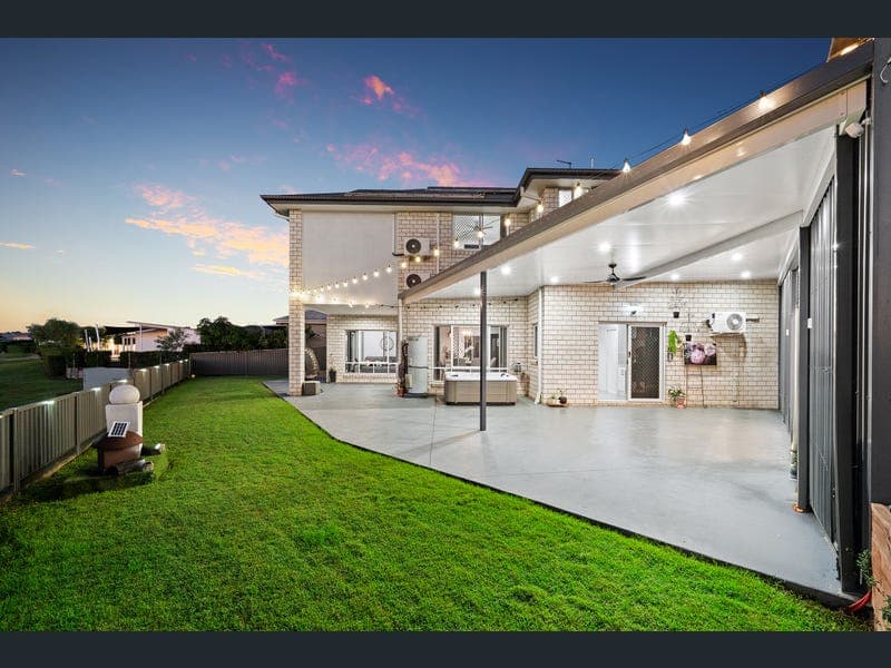 13 Village Court, Logan Village — photo 1 of 5