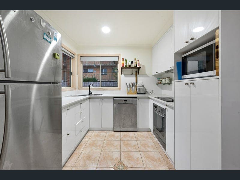 2/39 Wellington Street, Mackay — photo 1 of 5