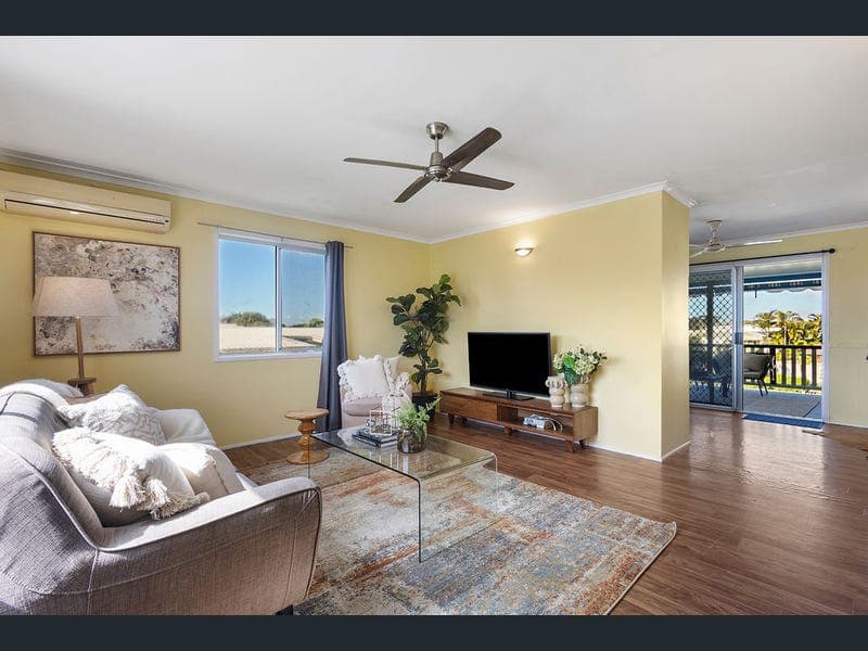 2 Jarrah Street, Beaconsfield — photo 1 of 5
