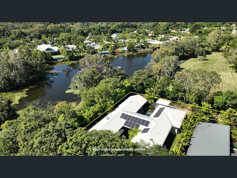 33 Ulysses Avenue, Port Douglas — photo 1 of 5