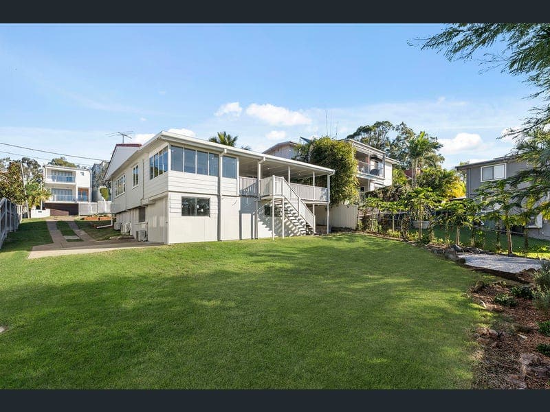 8 Myuna Street, Balmoral — photo 1 of 5