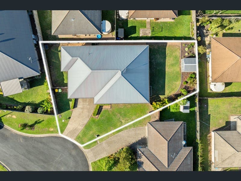 3 Myrtle Court, Fernvale — photo 1 of 5