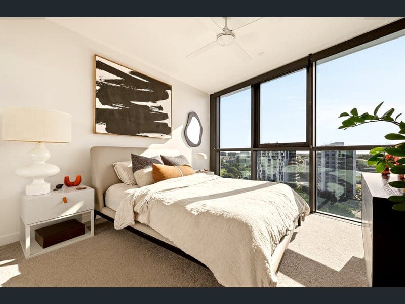 30909/15 Wharf Street, Hamilton — photo 1 of 5