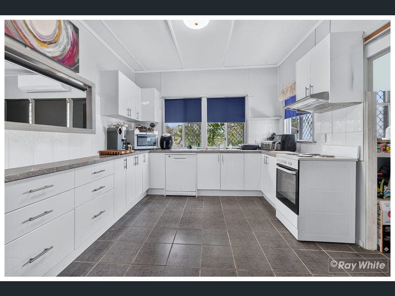 20 Hollingsworth Street, Kawana — photo 1 of 5