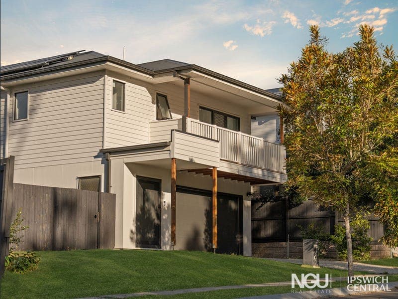 20 Telopea Way, Springfield — photo 1 of 5