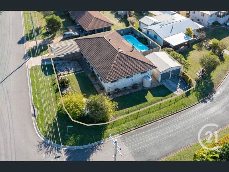 54 Harding Street, Raceview — photo 1 of 5