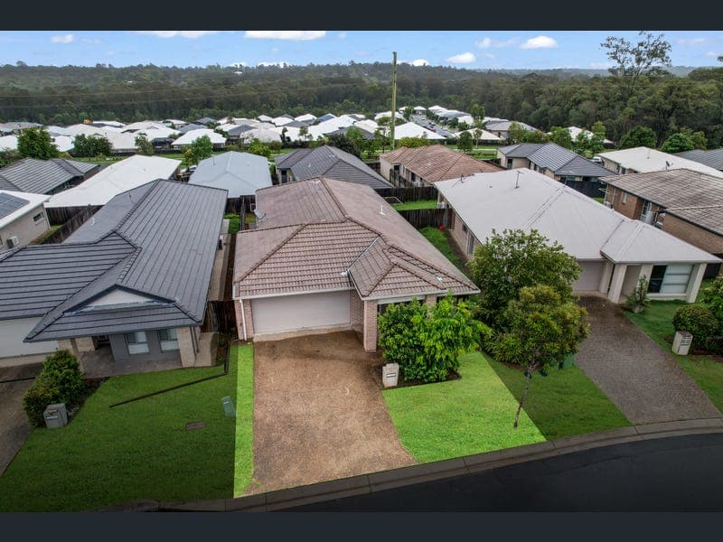 9 Carron Court, Brassall — photo 1 of 5