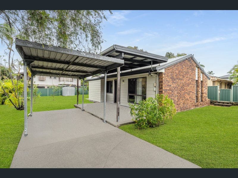 25 Ammons Street, Browns Plains — photo 1 of 5