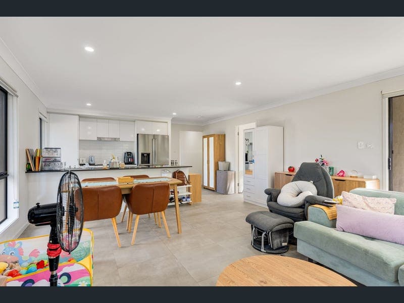 24 Swallowtail Street, Rosewood — photo 1 of 5