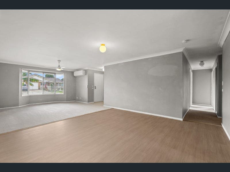 17 Parklands Circuit, Boondall — photo 1 of 5
