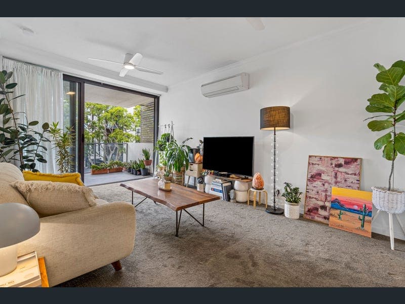 17/30 Colton Avenue, Lutwyche — photo 1 of 5