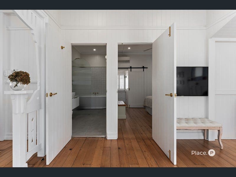 259 Riding Road, Balmoral — photo 1 of 5