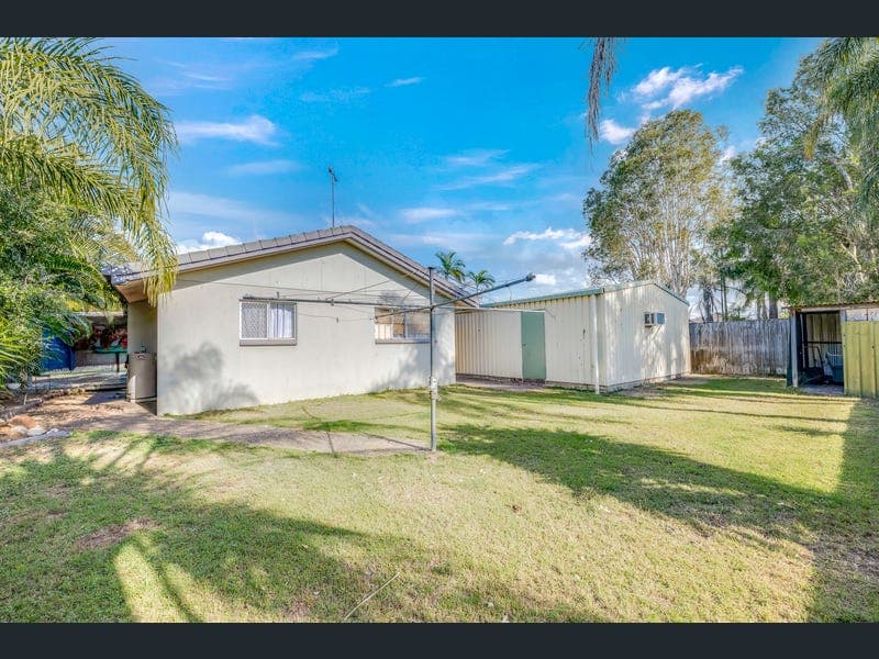 48 Thomas Thomsen Drive, Thabeban — photo 1 of 5