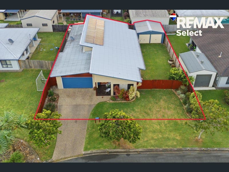 15 Vidar Crescent, Ooralea — photo 1 of 5