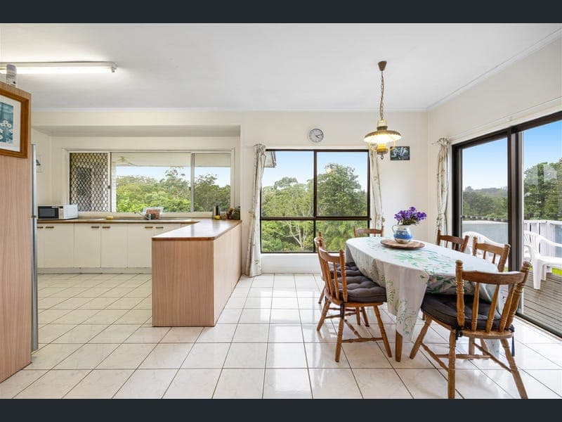 137-139 Blackall Range Road, West Woombye — photo 1 of 5