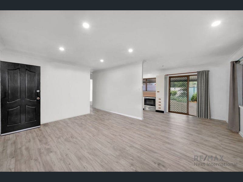 1 Orm Court, Marsden — photo 1 of 5