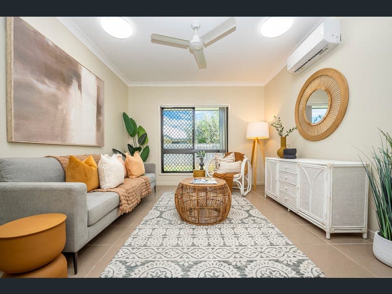 51 Biscayne Street, Burdell — photo 1 of 5