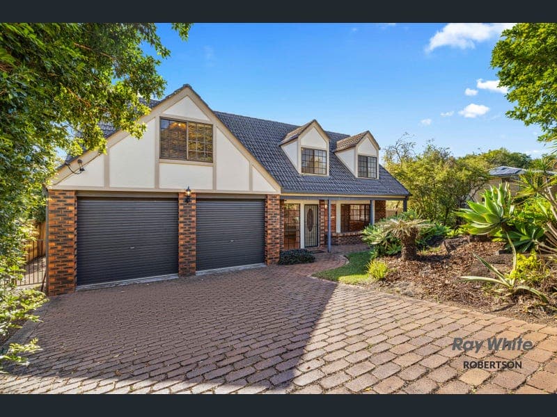 6 Gartford Street, Robertson — photo 1 of 5