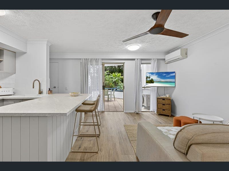 107/150 Stanhill Drive, Chevron Island — photo 1 of 5
