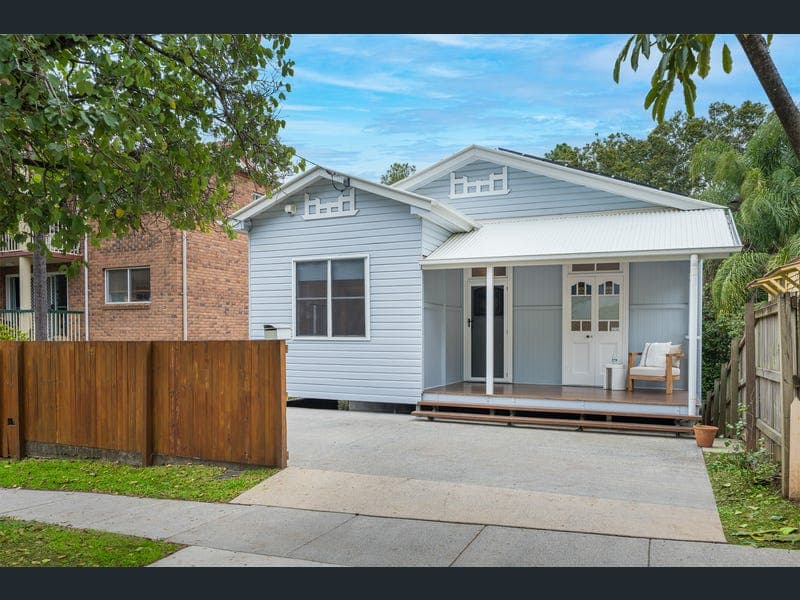 52 Dixon Street, Auchenflower — photo 1 of 5