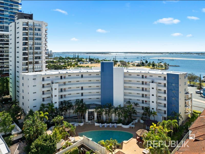 6/106-108 MARINE PARADE, Southport — photo 1 of 5