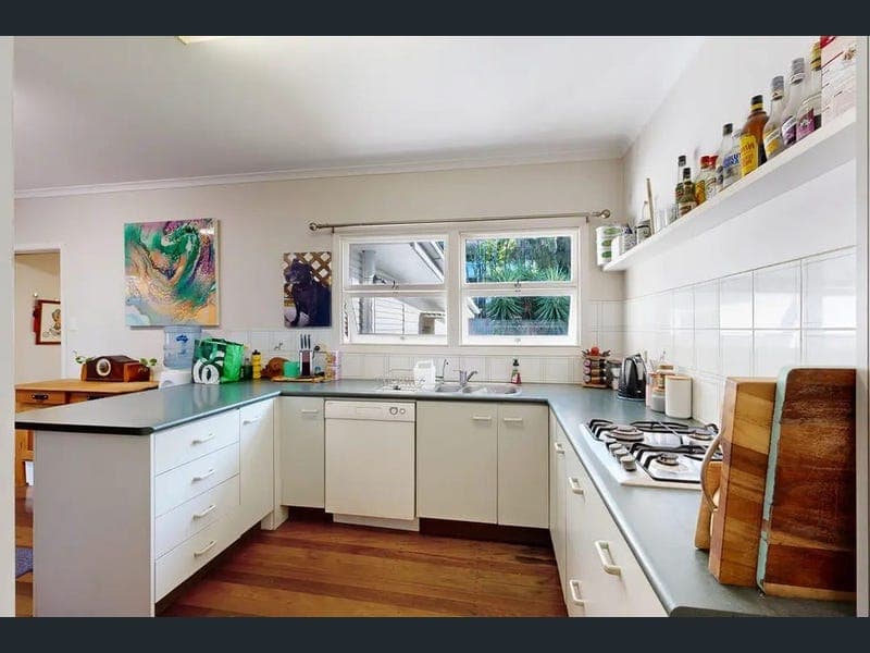 17 Kirkhill Street, Brighton — photo 1 of 5