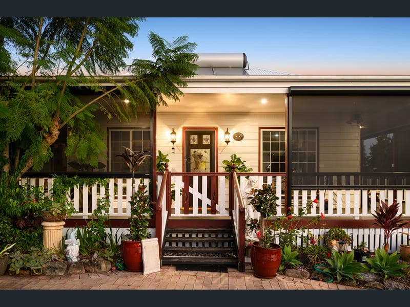62A California Drive, Oxenford — photo 1 of 5