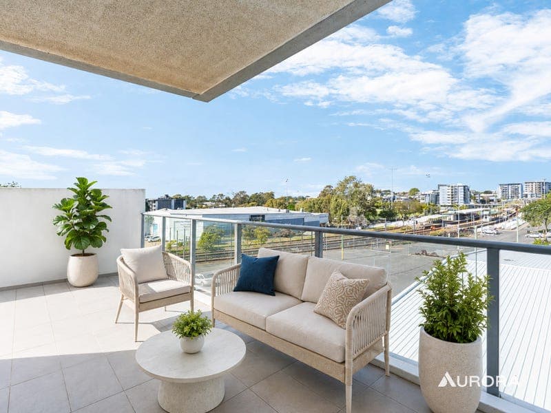 411/47 Nundah Street — photo 1 of 5