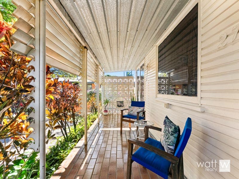 27 Deborah Street, Geebung — photo 1 of 5