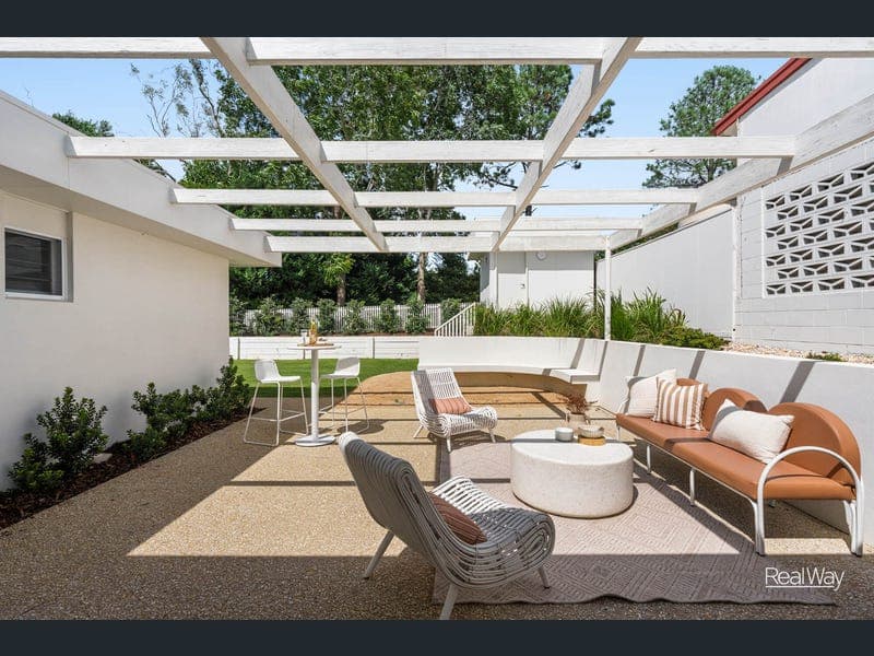 14 Binns Street, South Toowoomba — photo 1 of 5