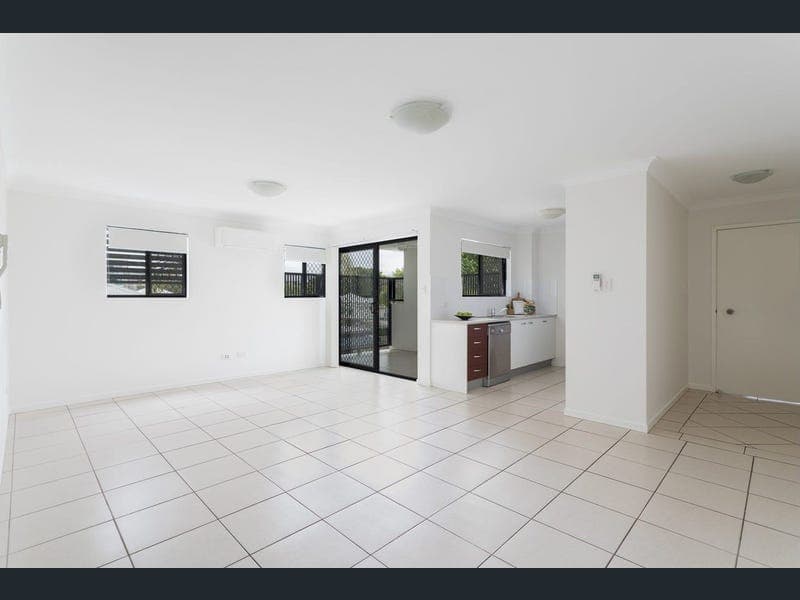 9/960 Wynnum Road, Cannon Hill — photo 1 of 5