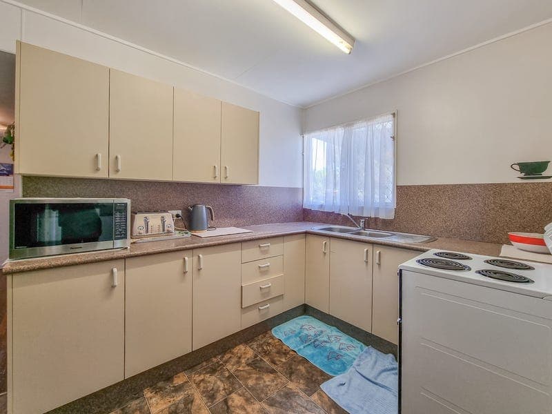 39 Brett Avenue, Mount Isa — photo 1 of 5