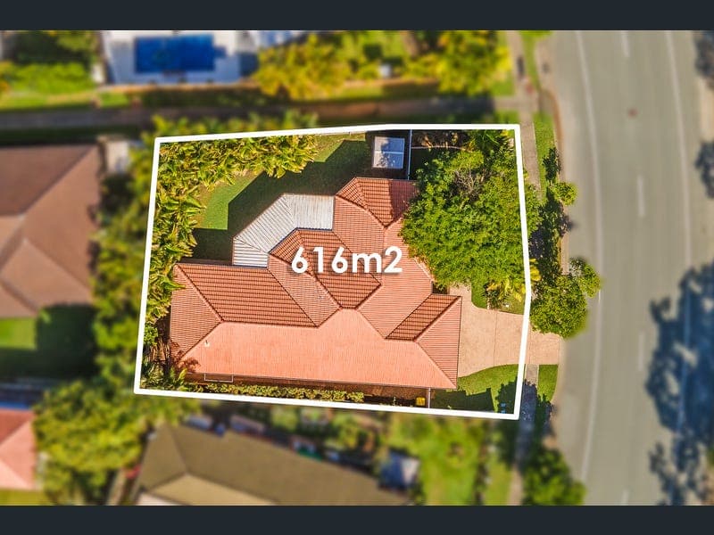 66 Crestwood Drive, Molendinar — photo 1 of 5