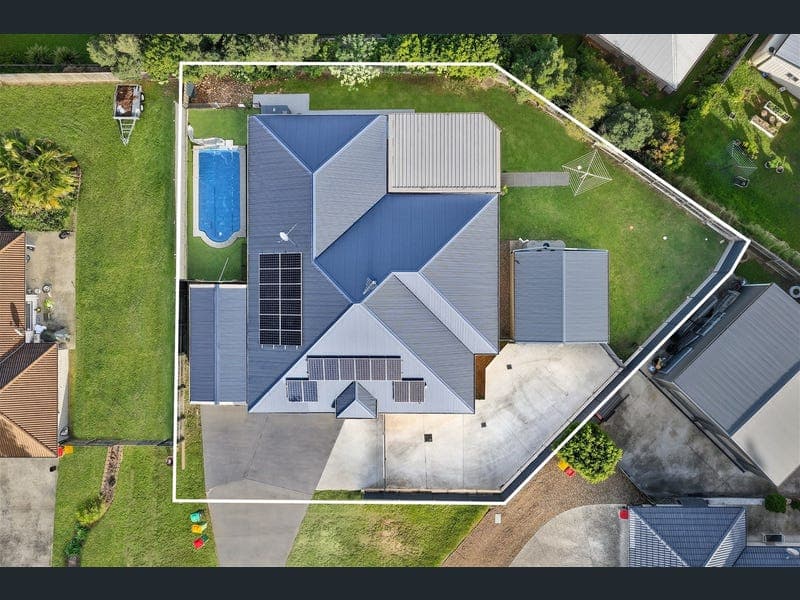 14 Woodview Court, Flagstone — photo 1 of 5
