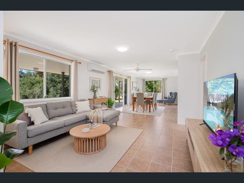 55 Teutoberg Avenue, Witta — photo 1 of 5