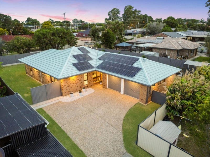 7 Kym Court, Bray Park — photo 1 of 5