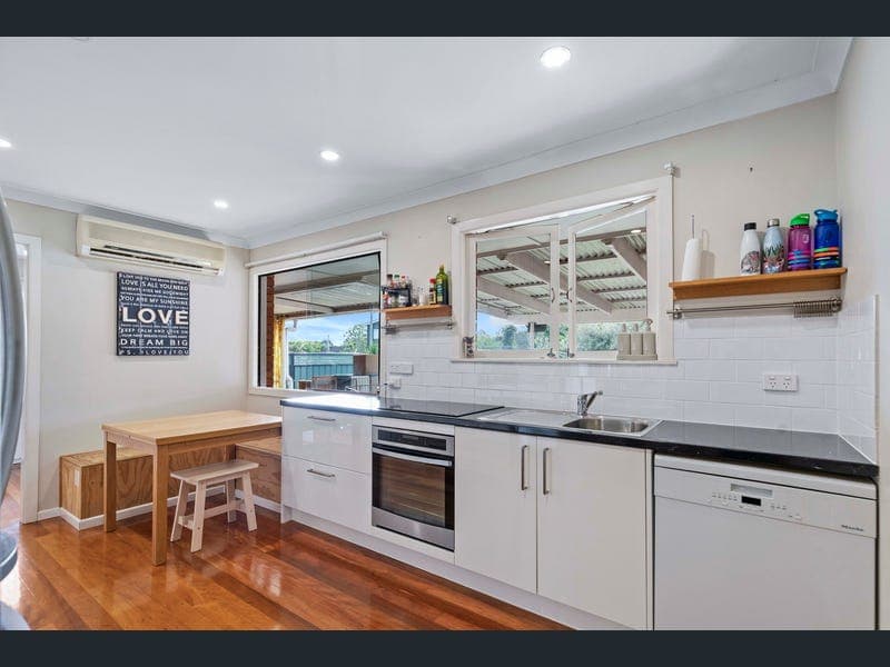 60 Massinger Street, Salisbury — photo 1 of 5