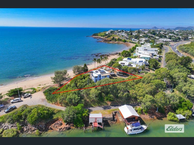 1 Wattle Grove, Cooee Bay — photo 1 of 5