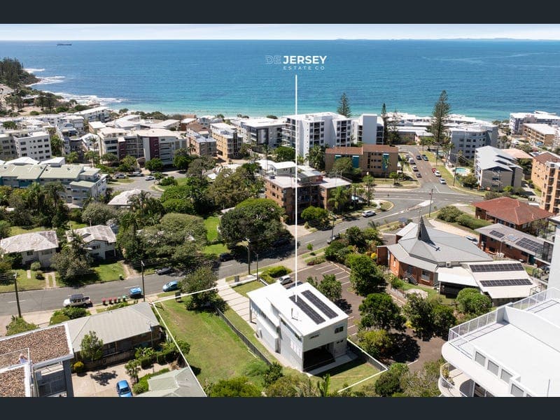 34-36 Upper Gay Terrace, Kings Beach — photo 1 of 5