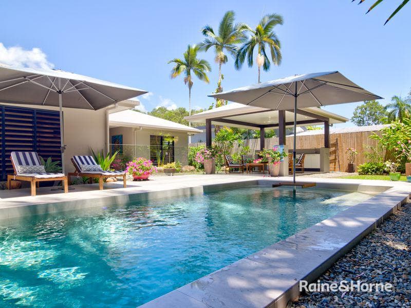 36 Sorrento Crescent, Port Douglas — photo 1 of 5